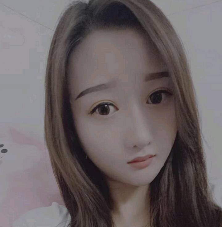 深圳气质怡人蔚蓝  身材火辣