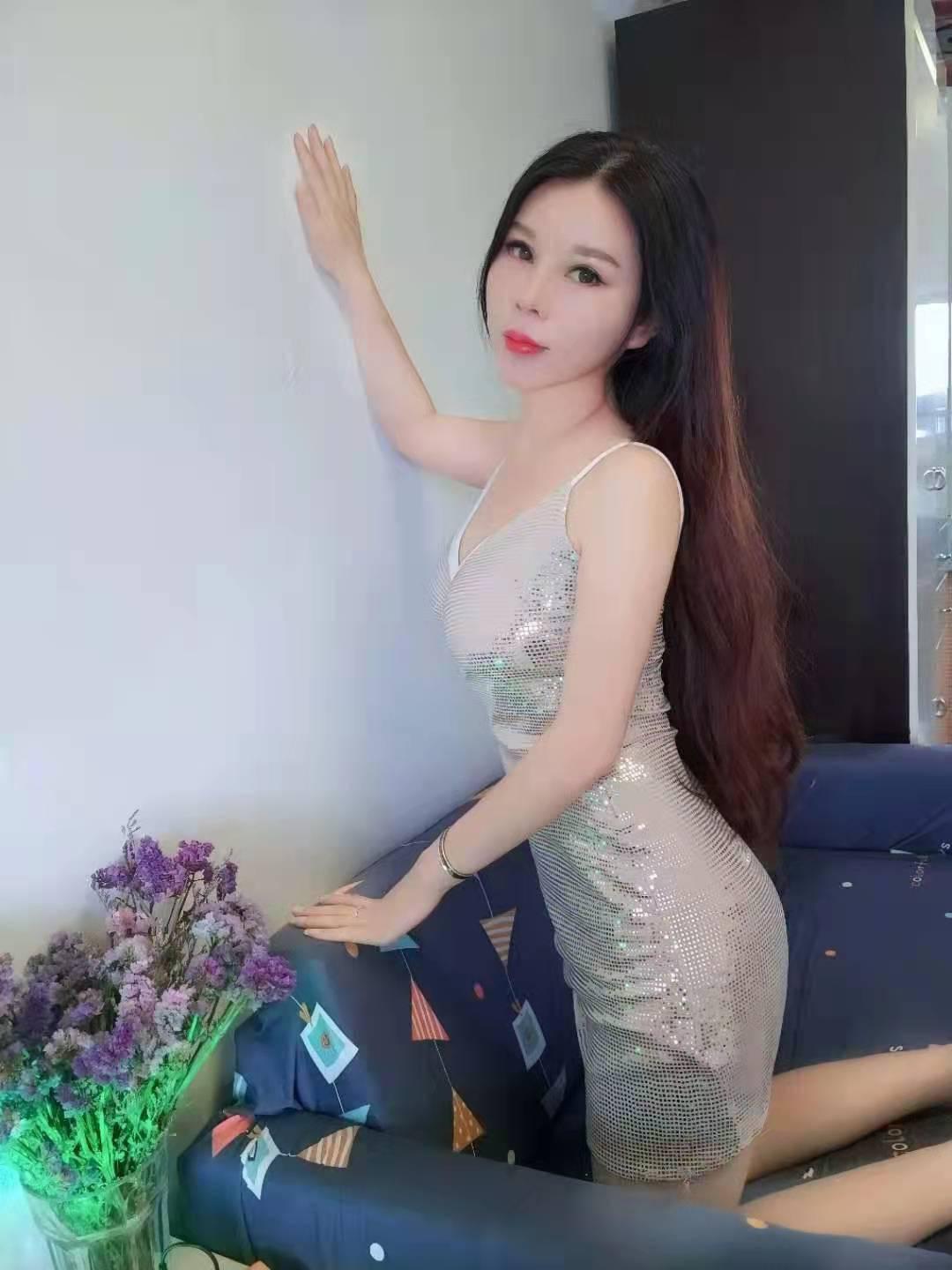 口技女皇小美