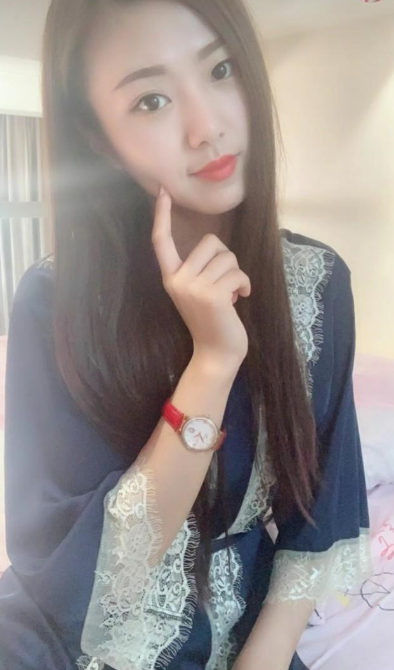 风Sao漂亮小嫩妞，身材超棒，口技一流，服务很贴心